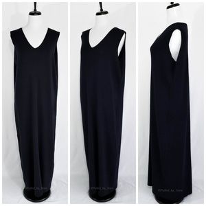 EILEEN FISHER • Midnight Blue Wool Shift Dress